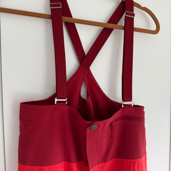 ARC’TERYX Women’s GORETEX Rush Bib - Picture 4 of 7